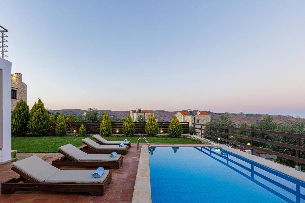 Dimokritos Villas, A Homestay Experience, By Thinkvilla Angeliana  Buitenkant foto