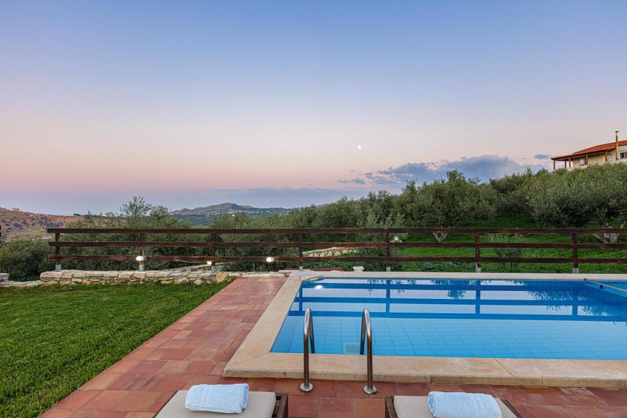 Dimokritos Villas, A Homestay Experience, By Thinkvilla Angeliana  Buitenkant foto