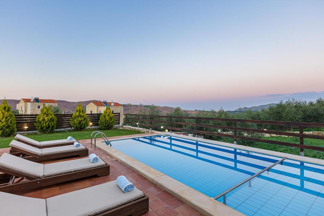 Dimokritos Villas, A Homestay Experience, By Thinkvilla Angeliana  Buitenkant foto