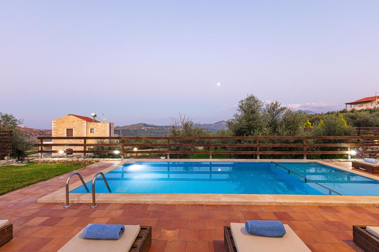 Dimokritos Villas, A Homestay Experience, By Thinkvilla Angeliana  Buitenkant foto