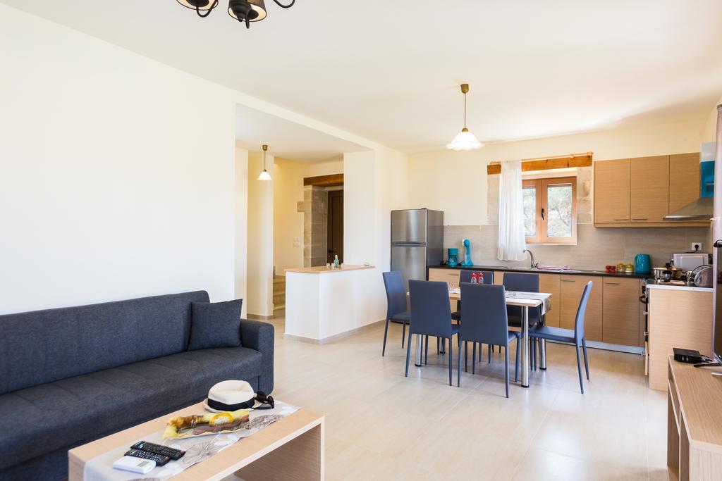 Dimokritos Villas, A Homestay Experience, By Thinkvilla Angeliana  Buitenkant foto